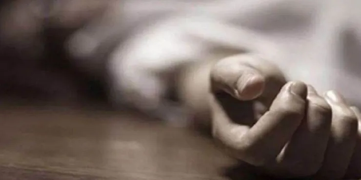 होटल के कमरे में फंदे से झूला प्रतियोगी परीक्षा का छात्र, जानें पूरा मामला.. होटल के कमरे में फंदे से झूला प्रतियोगी परीक्षा का छात्र, जानें पूरा मामला..