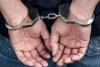 झूठे रेप के मामले में सबूत देने का झांसा देकर ठगे 14.32 लाख, गिरफ्तार