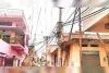 कोटा दक्षिण वार्ड 58 : तिलक नगर में बिजली के झूलते तार और उधड़ी सड़क से हादसों का डर