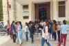 राजस्थान विवि में छात्राओं ने उठाई आवाज, हॉस्टल की वार्डन को हटाने की मांग