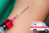 बलिया में एंबुलेंस ड्राइवर ने लगाया मरीज को इंजेक्शन, वीडियो वायरल