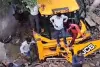 तेलंगाना में बारिश के कारण गिरी पुरानी इमारत, एक ही परिवार के 4 सदस्यों की मौत