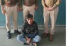 ऑपरेशन अगेंस्ट गन के तहत ट्रांसपोर्ट नगर थाना पुलिस की कार्रवाई, अवैध कारतूसों के साथ युवक गिरफ्तार