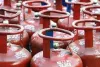 मोबाइल नंबर पोर्टेबिलिटी की तरह अब बदल सकेंगे LPG सिलेंडर की कंपनी, नया नियम जल्द होगा लागू, उपभोक्ताओं को मिलेगा अधिक विकल्प