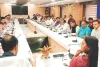 संभागीय आयुक्त एवं नगर निगम प्रशासक ने ली अधिकारियों की बैठक, कहा- शहर की सफाई व्यवस्था में कोताही नहीं होगी बर्दाश्त