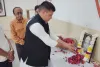 कांग्रेस ने गोकुल भाई भट्ट को अर्पित की पुष्पांजलि, कांग्रेस नेता और कार्यकर्ता रहे मौजूद  