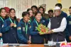 राज्यपाल से लैक्रोज खिलाड़ियों ने की मुलाकात: राज्यपाल का खेल प्रोत्साहन हेतु प्रदत्त वित्तीय सहायता के लिए जताया आभार जताया