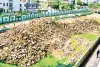बरसात में बाधक बनेगा नाले में पत्थरों का पहाड़, स्थानीय लोगों की बढ़ी चिंता