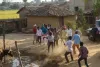 जरा सी बात पर हिंसक विवाद: भैंस यहां नहीं बंधेंगी, और हो गया खून ख़राबा!