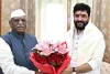 राज्यपाल हरिभाऊ बागडे से केंद्रीय सहकारिता राज्य मंत्री मुरलीधर मोहोल ने की मुलाकात, विभिन्न विषयों पर हुई चर्चा