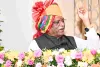 लोकभवन में विशेष दीक्षांत समारोह आयोजित, राज्यपाल एवं कुलाधिपति हरिभाऊ बागडे ने असाधारण योगदान के लिए प्रदान की उपाधियां