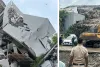 महाराष्ट्र में गिरी इमारत : कई लोगों के मलबे में फंसे होने की आशंका, हादसे के बाद डर का माहौल