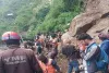 उत्तराखंड में लगातार बारिश के कारण भूस्खलन : एहतियातन रोकी चारधाम यात्रा, अधिकारियों को तीर्थयात्रियों को सुरक्षित स्थानों पर ठहराने के निर्देश