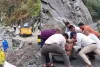 उत्तराखंड में यमुनोत्री राजमार्ग पर भूस्खलन : भारी मात्रा में रास्ते में आया मलबा और बोल्डर, चारधाम यात्रा प्रभावित