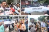 राम मंदिर चढ़ावे पर विवादित टिप्पणी के विरोध में लखनऊ में प्रदर्शन, पप्पू यादव के खिलाफ सड़कों पर उतरे कार्यकर्ता
