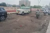 विकास के दावों के बीच खतरे में 'जिंदगी': नयापुरा की बड़ी चंबल पुलिया पर डामर उखड़ा और सरिए निकले