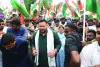बिहार में बेरोजगारी-भर्ती अनियमितताओं पर राजद का लोकभवन मार्च : तेजस्वी यादव हिरासत में, पुलिस ने चलाई वाटर कैनन