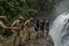 खतरनाक झरनों एवं चट्टानी क्षेत्रों में नियमों का उल्लंघन करने वालों के विरुद्ध वन विभाग की बड़ी कार्रवाई