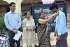 बधिर विद्यालय के 600 विद्यार्थियों को मिली नई पहचान, भामाशाह शशि बंसल ने भेंट किए पहचान पत्र