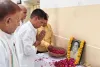 जयपुर पीसीसी मुख्यालय में उमड़े कांग्रेस नेता और कार्यकर्ता, पुष्पांजलि अर्पित कर नवलकिशोर शर्मा को दी श्रद्वांजलि