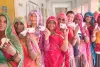 राजस्थान पंचायत चुनाव का दूसरा चरण : गांवों की सरकार चुनने निकले मतदाता, 5 समितियों में मतदान से तय होगी सियासी तस्वीर