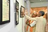 फोटो प्रदर्शनी में दिखे कैमरे की नजर से आदिवासी जीवन के रंग, कला प्रेमियों को लुभा रही प्रदर्शनी