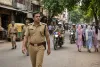 छात्राओं से छेड़छाड़ की शिकायतों पर सड़क पर उतरे एसपी, जीवाजीगंज में पुलिस ने बढ़ाई निगरानी