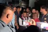 स्वामी प्रसाद ने आजम के परिजनो से की मुलाकात, सीईसी पर साधा निशाना; यूपी की राजनीति में मची हलचल