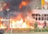 मैरिज गार्डन  के सफारी  टेंट में आग लगने से दुल्हनों के दादा जिंदा जले