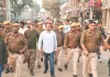 पूर्व विधायक गिर्राज मलिंगा ने कोर्ट में किया सरेंडर, पुलिस ने सड़क पर कराई परेड