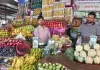 फल और सब्जियों के भाव आसमान पर : गर्मी से आवक कमजोर होने का असर, अलग-अलग बाजारों में भारी अंतर
