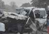 उत्तर प्रदेश में ट्रेलर से टकराई अनियंत्रित कार : हादसे में एक ही परिवार के कई लोगों की मौत, समारोह से वापस आ रहे थे सभी लोग