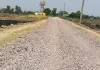 अधूरी सड़क बन रही हादसों का कारण, ग्रामीणों में रोष
