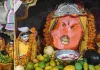 निर्जला एकादशी पर गणेश मंदिर में सजी फलों की झांकी, विशेष भोग और दर्शन के लिए उमड़ी भक्तों की भीड़