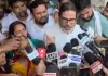 बांकीपुर विधानसभा उपचुनाव: प्रचार के लिए सड़क पर उतरे प्रशांत किशोर, अभिषेक के भाजपा उम्मीदवार होने से दिलचस्प हुआ मुकाबला