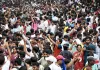 लोकतंत्र की तस्वीर या सुरक्षा से समझौता ?