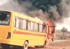 BUS INFURNO : स्कूल बस बनी आग का गोला, बाल-बाल बची 17 मासूमों की जान