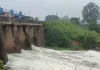बारिश के बाद बांध में पानी की आवक : बहाव क्षेत्र के करीब 50 गांवों के लिए चेतावनी जारी, कभी भी खुल सकते हैं बांध के गेट