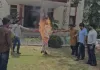 राजस्थान विश्वविद्यालय : कुलगुरु के अंतिम कार्यदिवस पर छात्रों ने किया पुतला दहन, जमकर की नारेबाजी