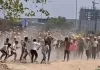 गुरुग्राम में 19वीं मंजिल से गिरे 2 मजदूर : एक बीच में अटका, दूसरे की मौत