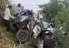 खाटूश्यामजी के दर्शन कर लौट रहे थे 6 दोस्त : टायर फटा और खाई में समाई कार, 4 लोगों की मौत