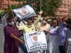 फोन टैपिंग केस: कांग्रेस कार्यकर्ताओं ने गजेंद्र सिंह शेखावत के खिलाफ किया प्रदर्शन, बताया राजस्थान का भगोड़ा