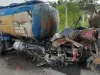 डंपर ने साइड से पानी टैंकर को मारी टक्कर, चालक की मौत