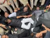 कांग्रेस का मंहगाई को लेकर केन्द्र सरकार के खिलाफ प्रदर्शन, हिरासत में प्रियंका और राहुल गांधी