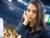 ईरानी शतरंज खिलाड़ी खादेम ने बिना हिजाब के प्रतियोगिता में भाग लिया