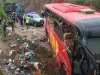 घाना में बस-ट्रक की टक्कर, 22 लोगों की मौत