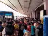 जयपुर में बस स्टैंड पर यात्रियों की भीड, रोडवेज की बसें पड़ी कम