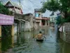 वियतनाम में बाढ़ के कारण नौ लोगों की मौत