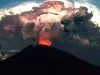 इंडोनेशिया में ज्वालामुखी विस्फोट से 11 पर्वतारोहियों की मौत