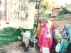 दूषित और फ्लोराइड युक्त पानी ग्रामीणों को दे रहा दर्द